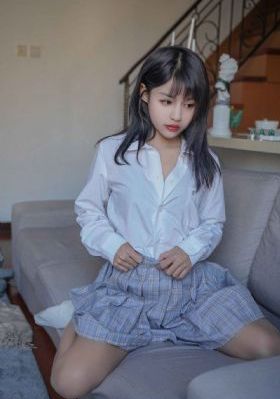 欧美在车上吻戏_BD英语神马影院手机在线