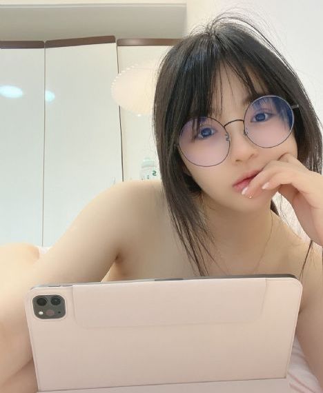 成人精品一区免费_剧情片在线观看高清