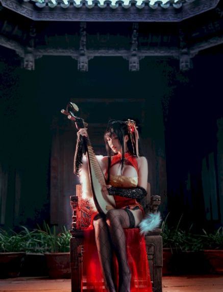 欧美街拍大衣搭配长裙_完整版电影在线观看