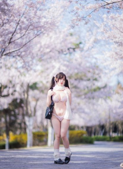 十大品牌童装欧美_4K手机在线看
